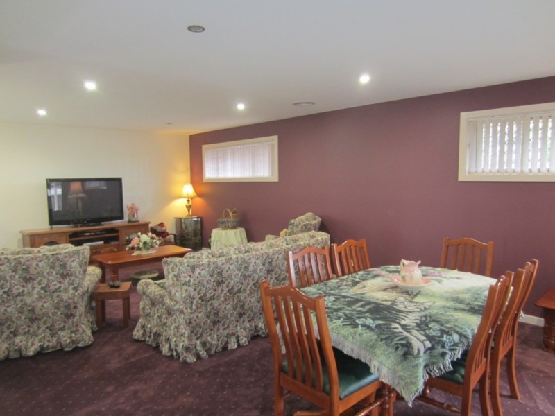 11 Erith Street, Goulburn NSW 2580