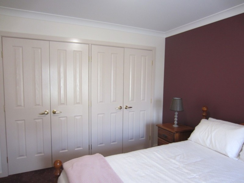 11 Erith Street, Goulburn NSW 2580