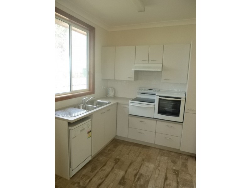 2 Jubilee Avenue, Goulburn NSW 2580