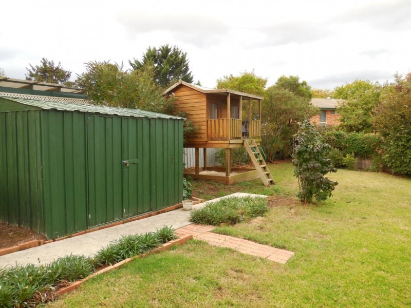 13 Manfred Place, Goulburn NSW 2580