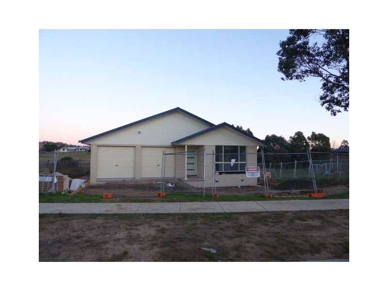 60 Hoskins Street, Goulburn NSW 2580