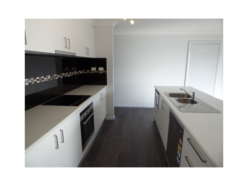 60 Hoskins Street, Goulburn NSW 2580