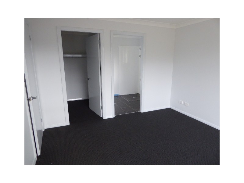 60 Hoskins Street, Goulburn NSW 2580