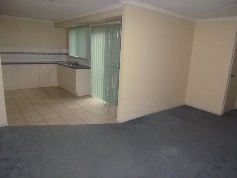 8 Ivy Lea Place, Goulburn NSW 2580