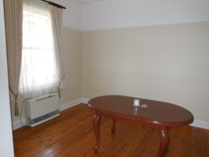 26 Ruby Street, Goulburn NSW 2580