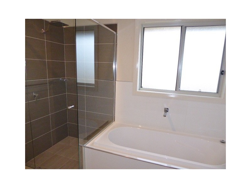 3 Fraser Close, Goulburn NSW 2580