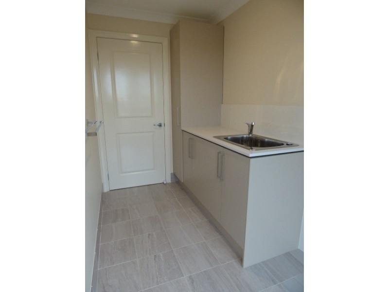 3 Fraser Close, Goulburn NSW 2580