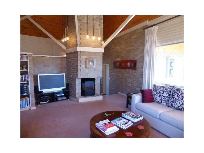 17 Macquarie Street, Goulburn NSW 2580