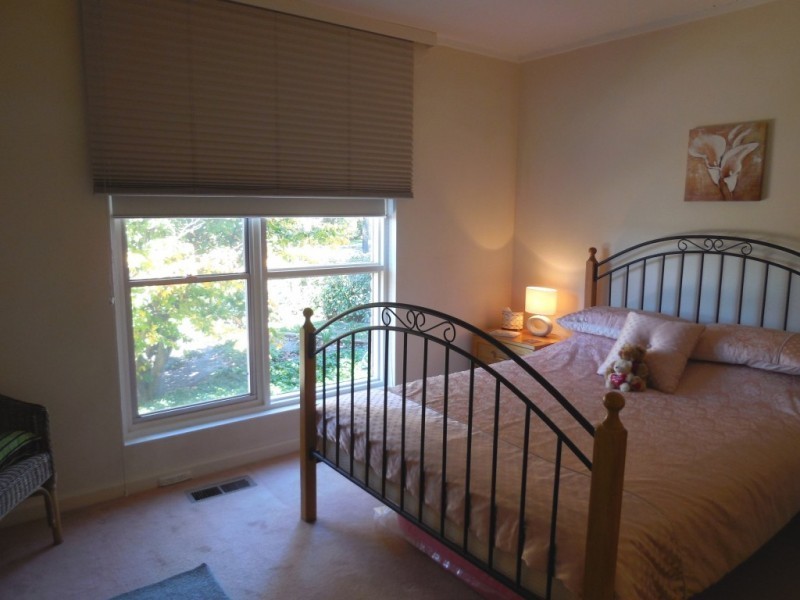 17 Macquarie Street, Goulburn NSW 2580