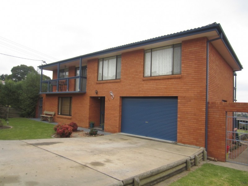 24 Ada Street, Goulburn NSW 2580