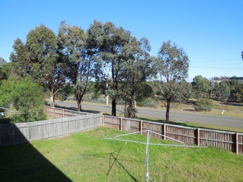 36 Yarrowlow Street, Goulburn NSW 2580