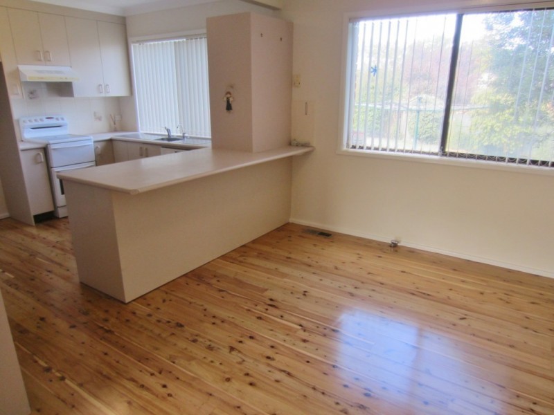 13 Manfred Place, Goulburn NSW 2580