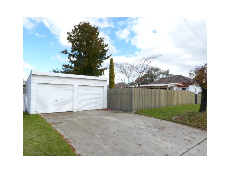 19 Knox Street, Goulburn NSW 2580