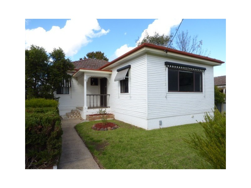 19 Knox Street, Goulburn NSW 2580