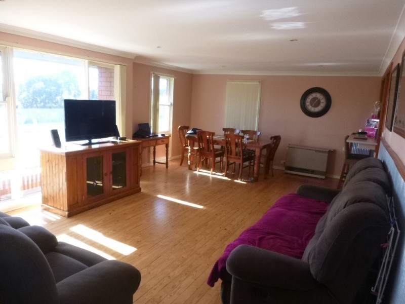 19 Gourock Avenue, Goulburn NSW 2580