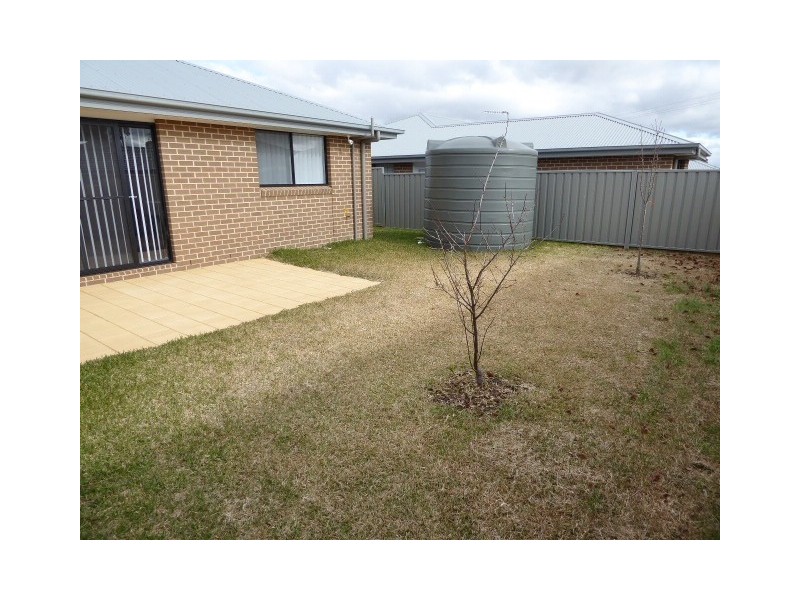 6/95 Gibson Street, Goulburn NSW 2580