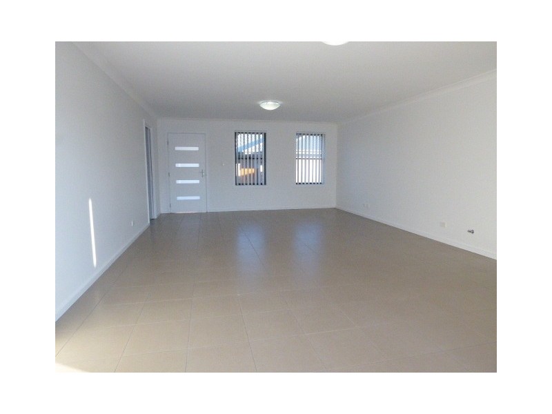 8/95 Gibson Street, Goulburn NSW 2580