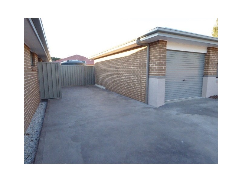8/95 Gibson Street, Goulburn NSW 2580