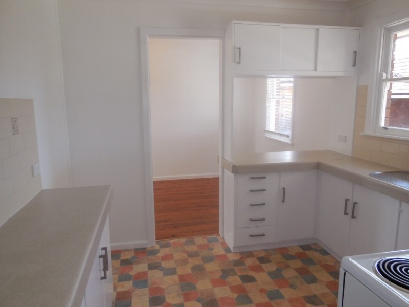 9 Gibson Street, Goulburn NSW 2580