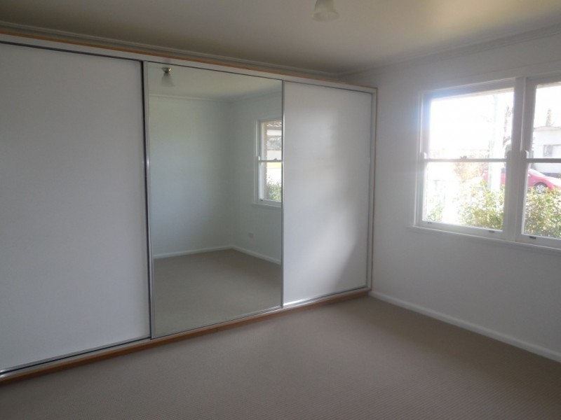 9 Gibson Street, Goulburn NSW 2580