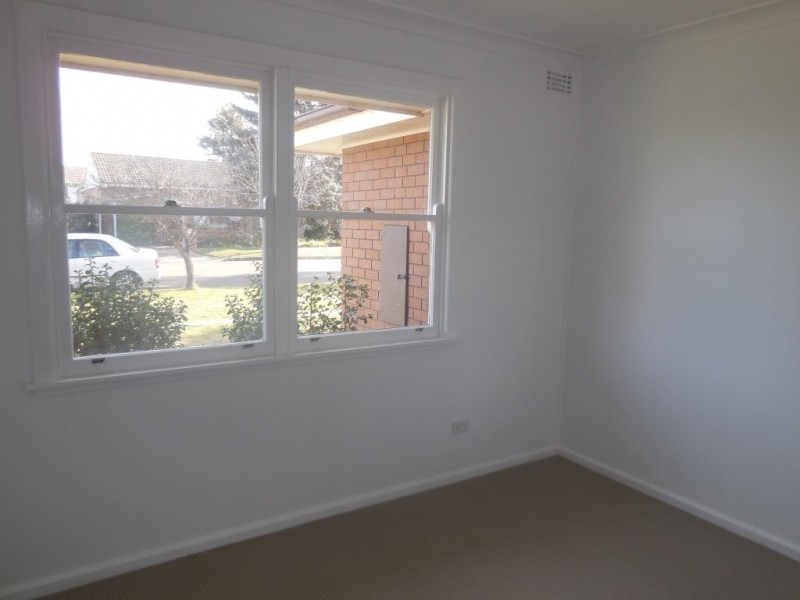 9 Gibson Street, Goulburn NSW 2580