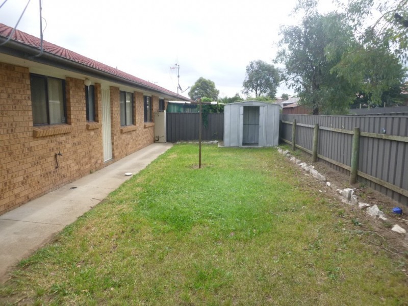 16 Parkside Place, Goulburn NSW 2580