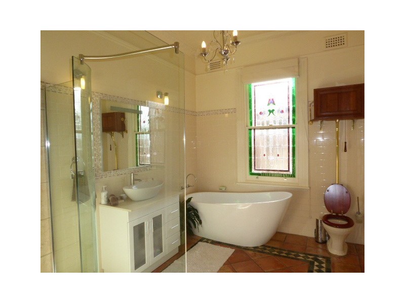 10 Beppo Street, Goulburn NSW 2580
