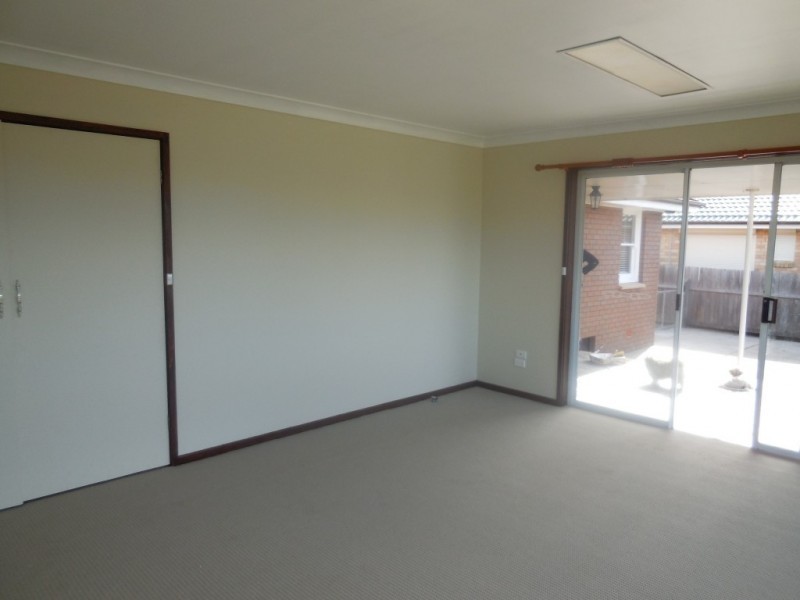 9 Gibson Street, Goulburn NSW 2580