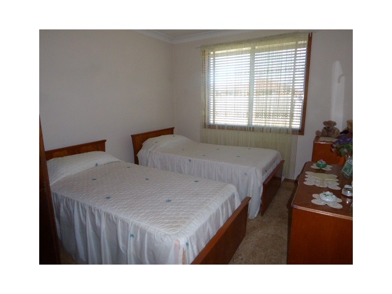 5 Wheatley Avenue, Goulburn NSW 2580