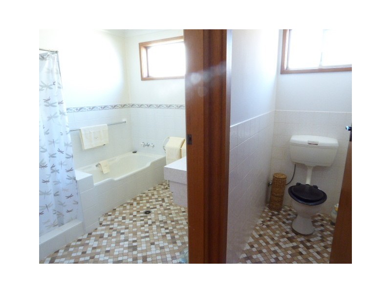 5 Wheatley Avenue, Goulburn NSW 2580