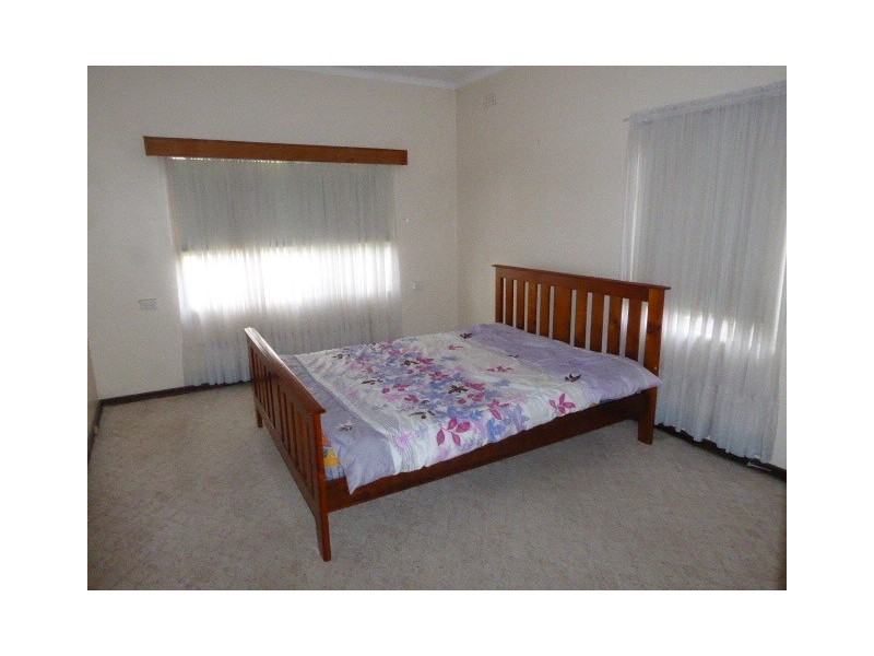 18 Wheatley Avenue, Goulburn NSW 2580