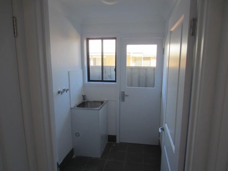 Villa 2/95 Gibson Street, Goulburn NSW 2580