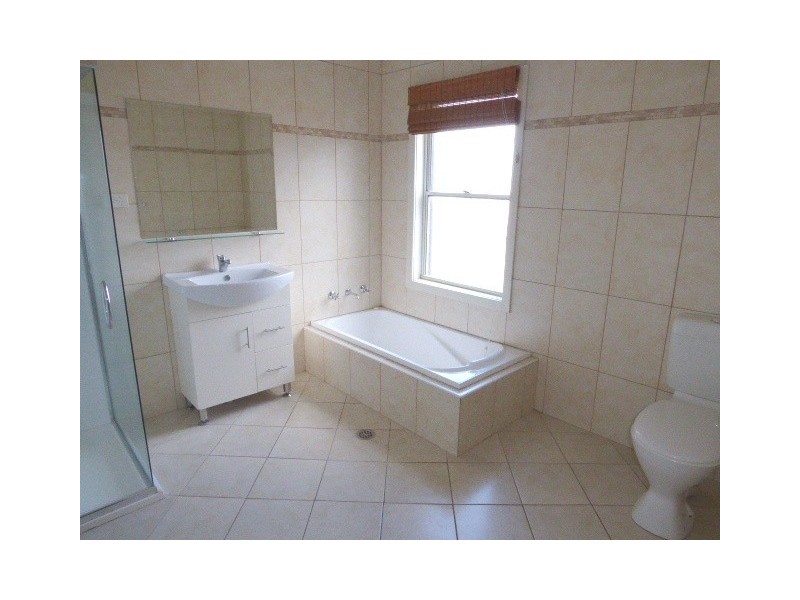 307 Sloane Street, Goulburn NSW 2580