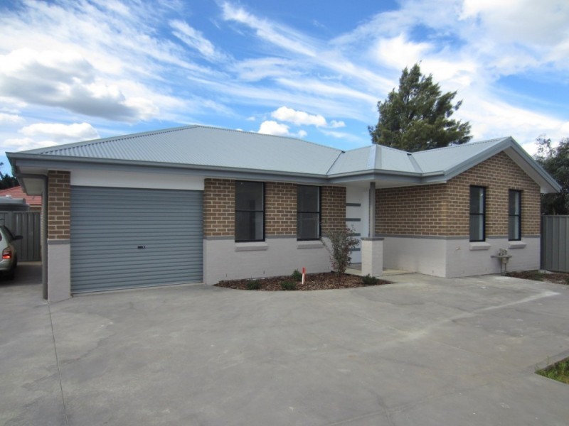 Villa 8/95 Gibson Street, Goulburn NSW 2580
