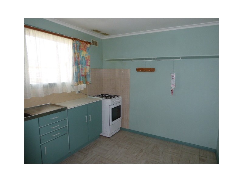 3 Howard Boulevard, Goulburn NSW 2580