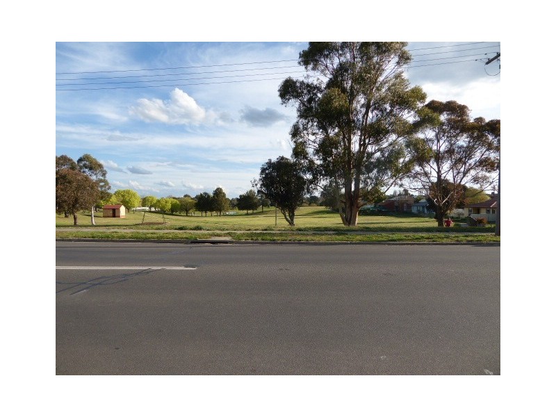 3 Howard Boulevard, Goulburn NSW 2580