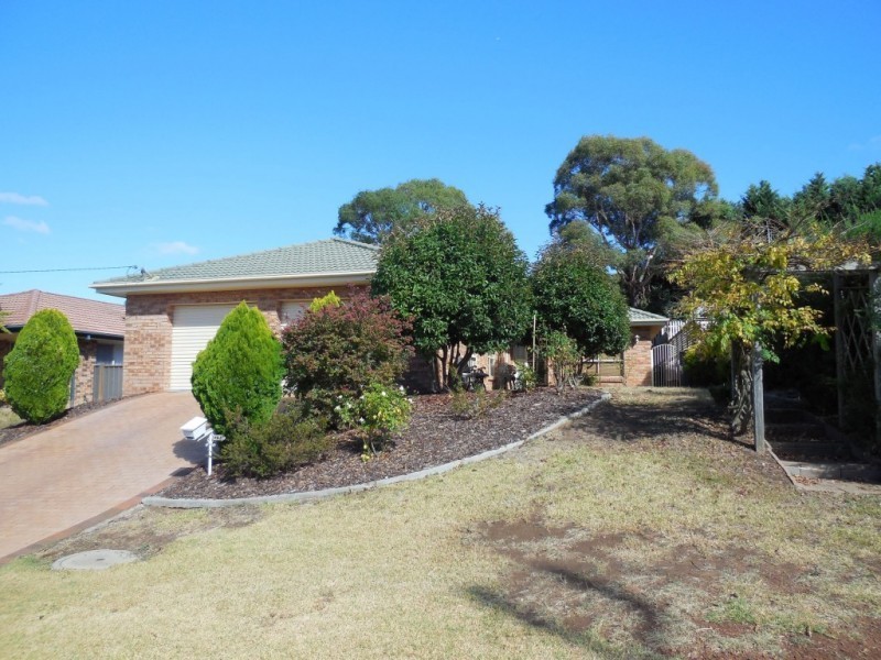 102 Gibson Street, Goulburn NSW 2580