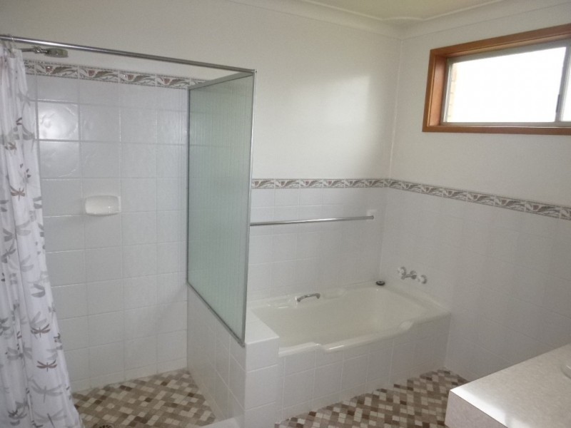 5 Wheatley Avenue, Goulburn NSW 2580