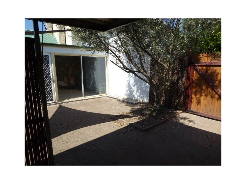 92 Lagoon Street, Goulburn NSW 2580