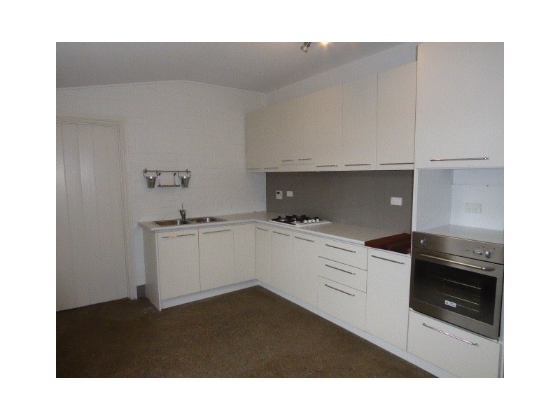 73 Grafton Street, Goulburn NSW 2580