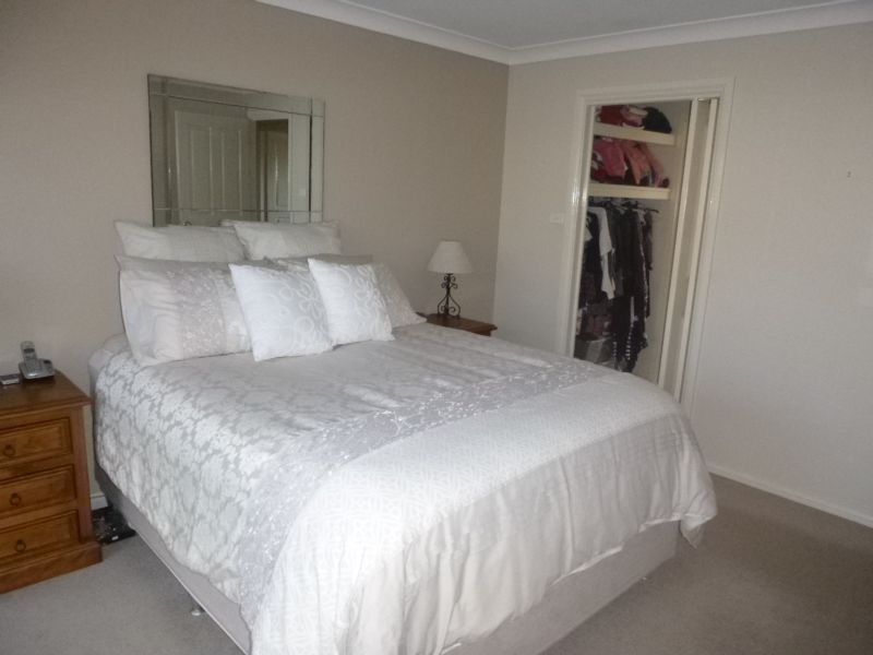 6 Willow Grove Place, Goulburn NSW 2580