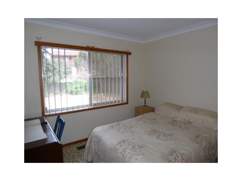 8 Fitzroy Street, Goulburn NSW 2580