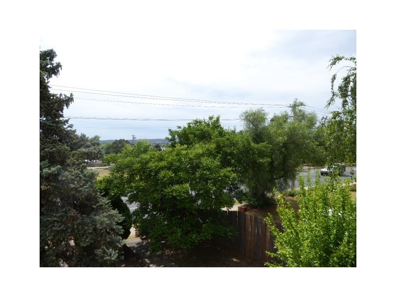 8 Fitzroy Street, Goulburn NSW 2580