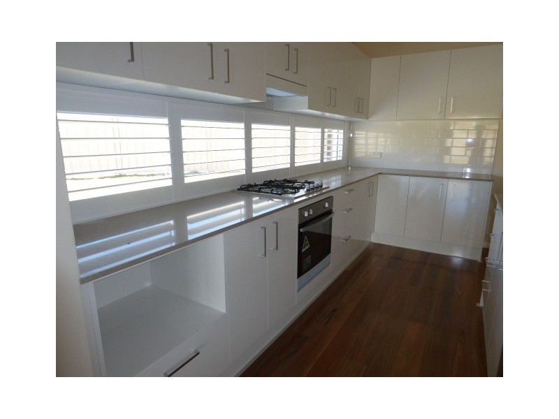 9 Fraser Close, Goulburn NSW 2580