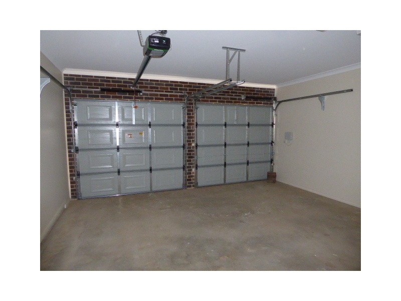 9 Fraser Close, Goulburn NSW 2580