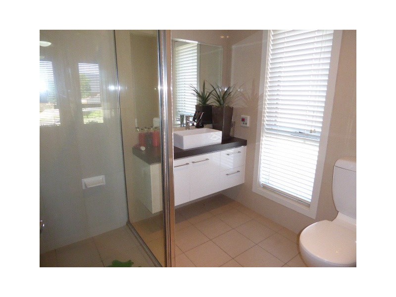 5 Ash Close, Goulburn NSW 2580