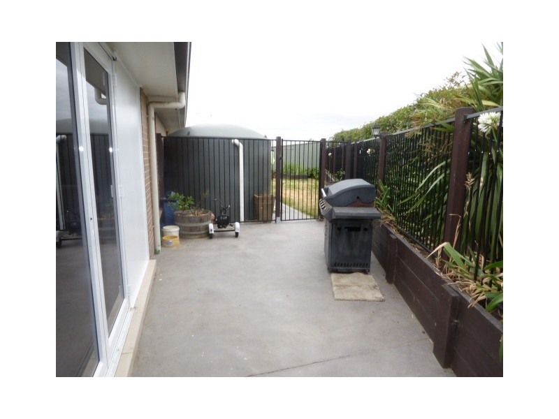 5 Ash Close, Goulburn NSW 2580