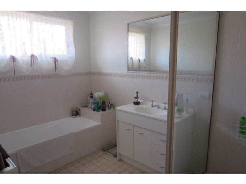 102 Gibson Street, Goulburn NSW 2580