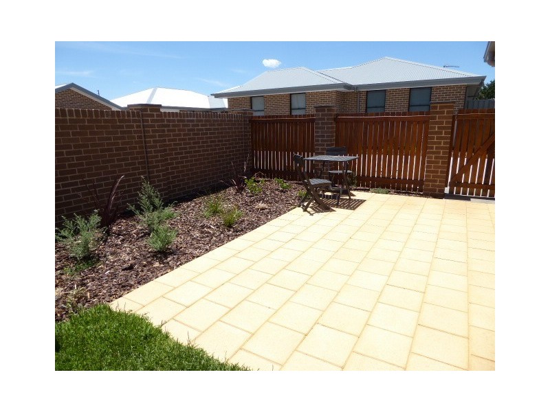 9/95 Gibson Street, Goulburn NSW 2580