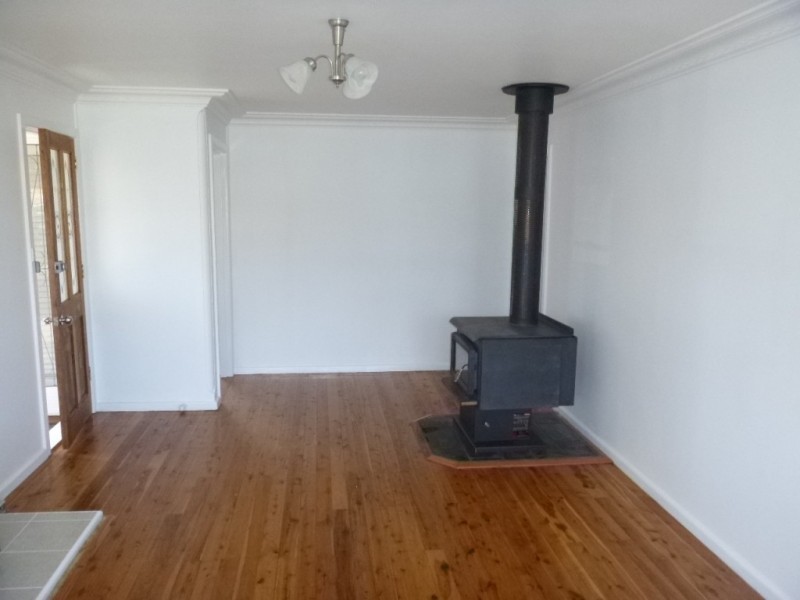 9 Gibson Street, Goulburn NSW 2580